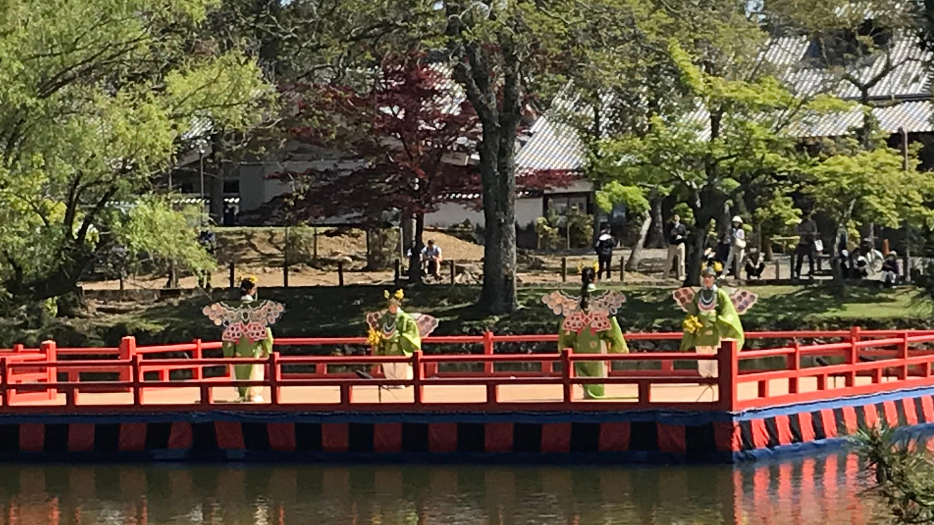 聖武天皇祭舞楽奉納