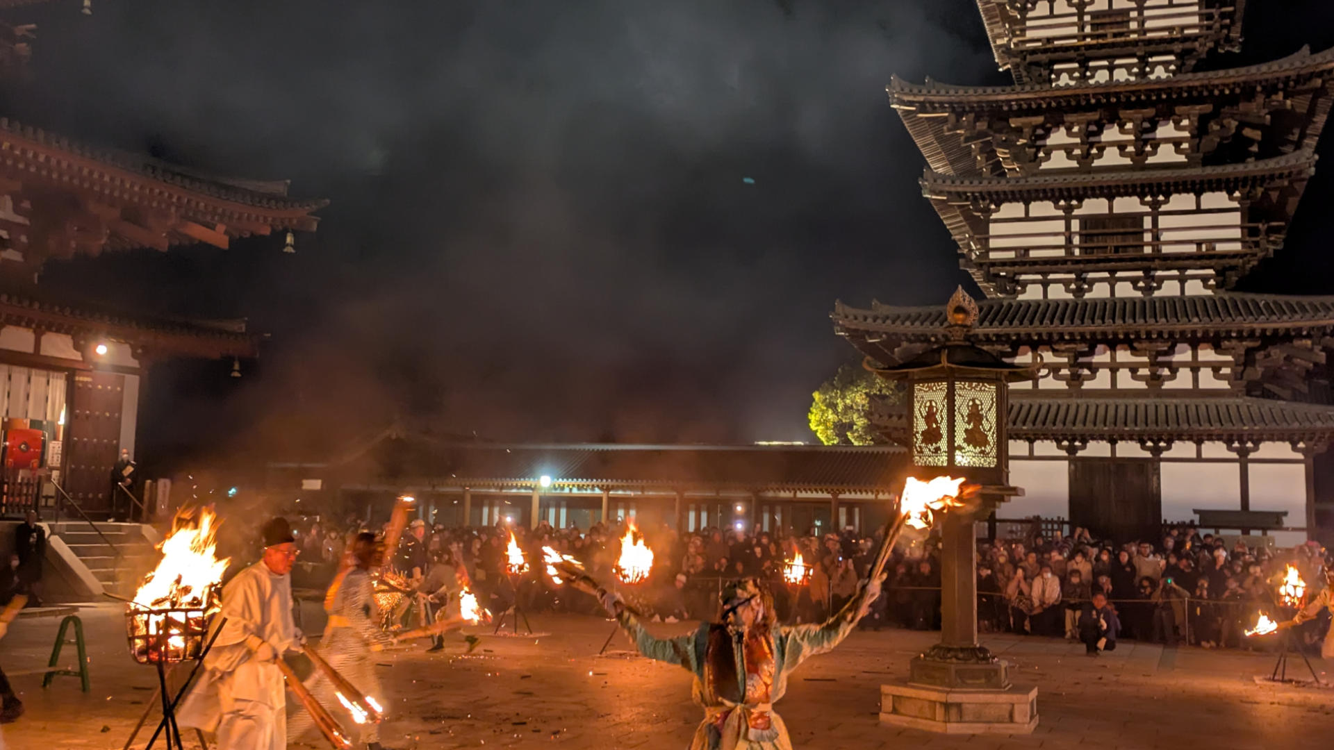 薬師寺鬼追い式